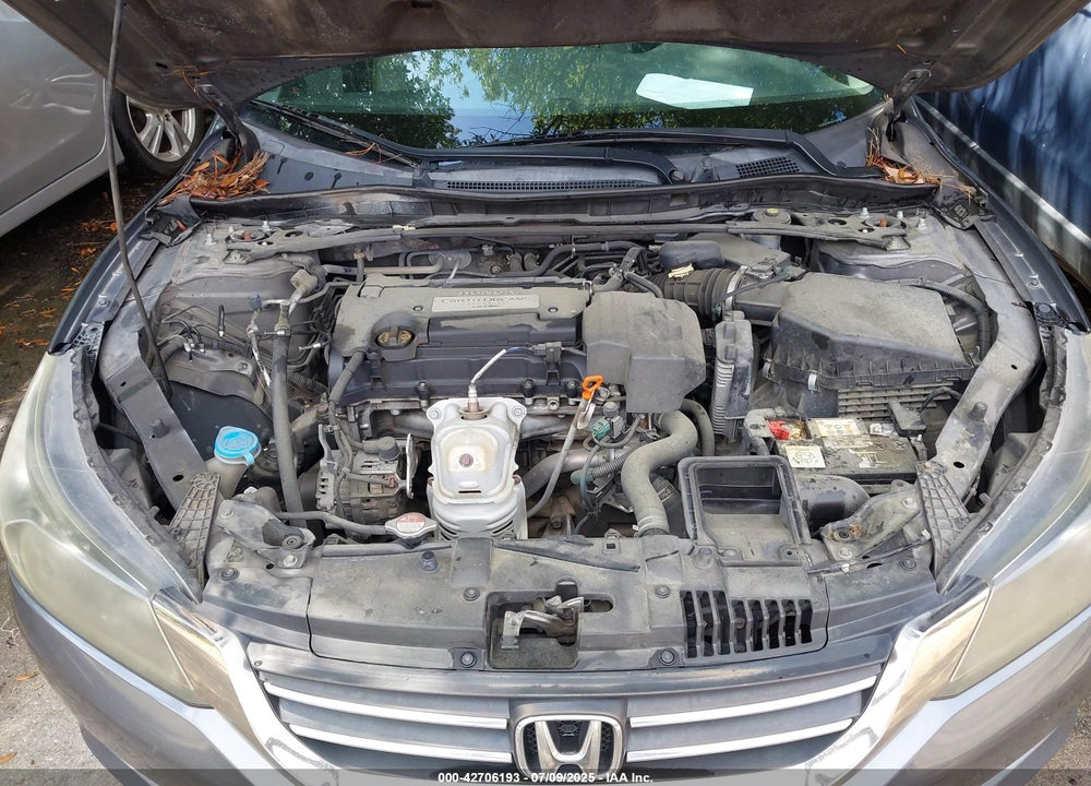 2013 HONDA ACCORD VIN: 1HGCR2F8XDA009981