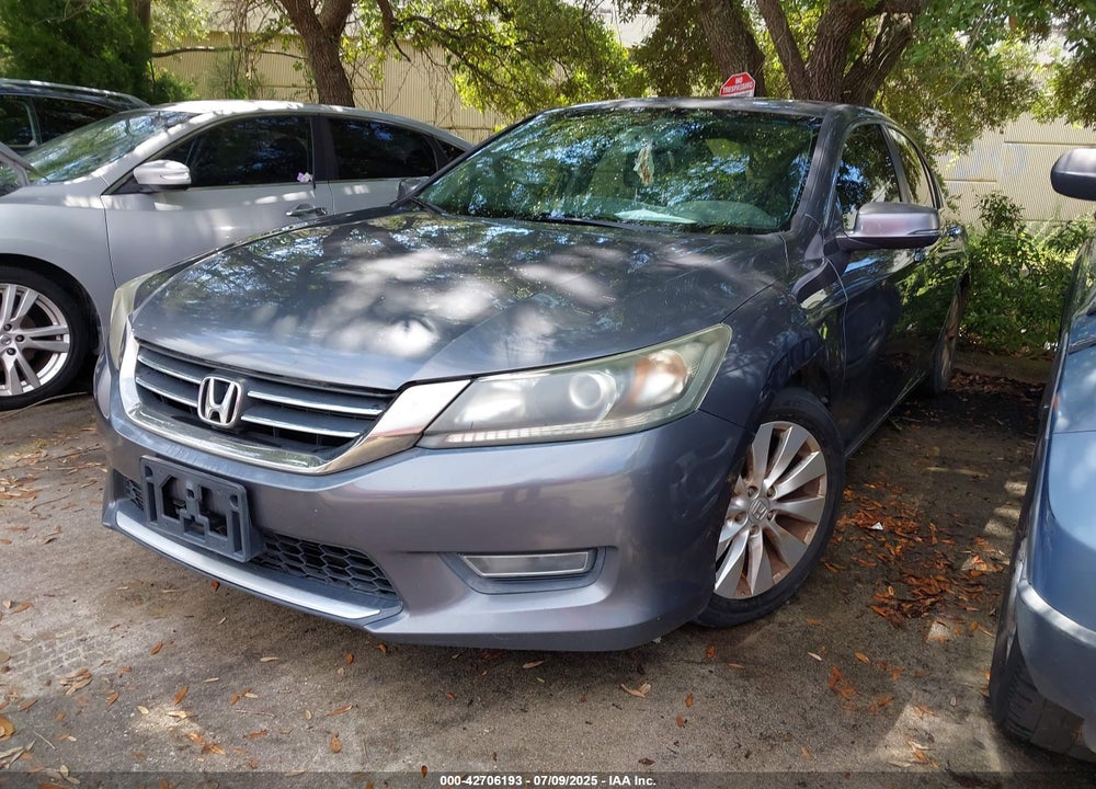 2013 HONDA ACCORD VIN: 1HGCR2F8XDA009981