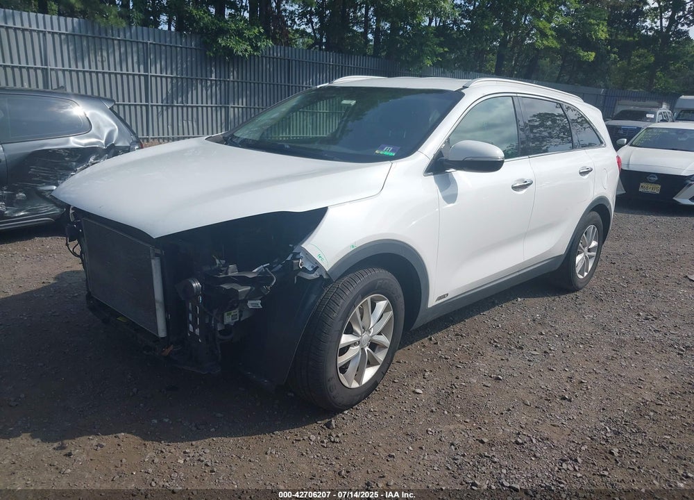 2016 KIA SORENTO VIN: 5XYPGDA33GG077802