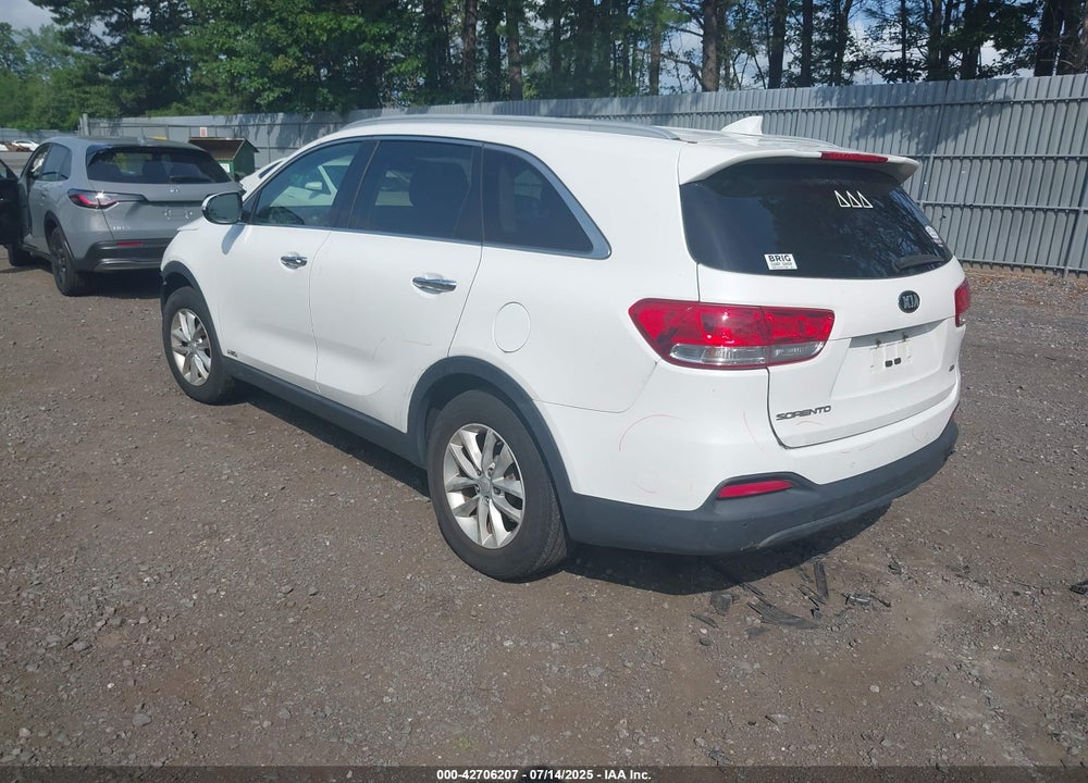 2016 KIA SORENTO VIN: 5XYPGDA33GG077802