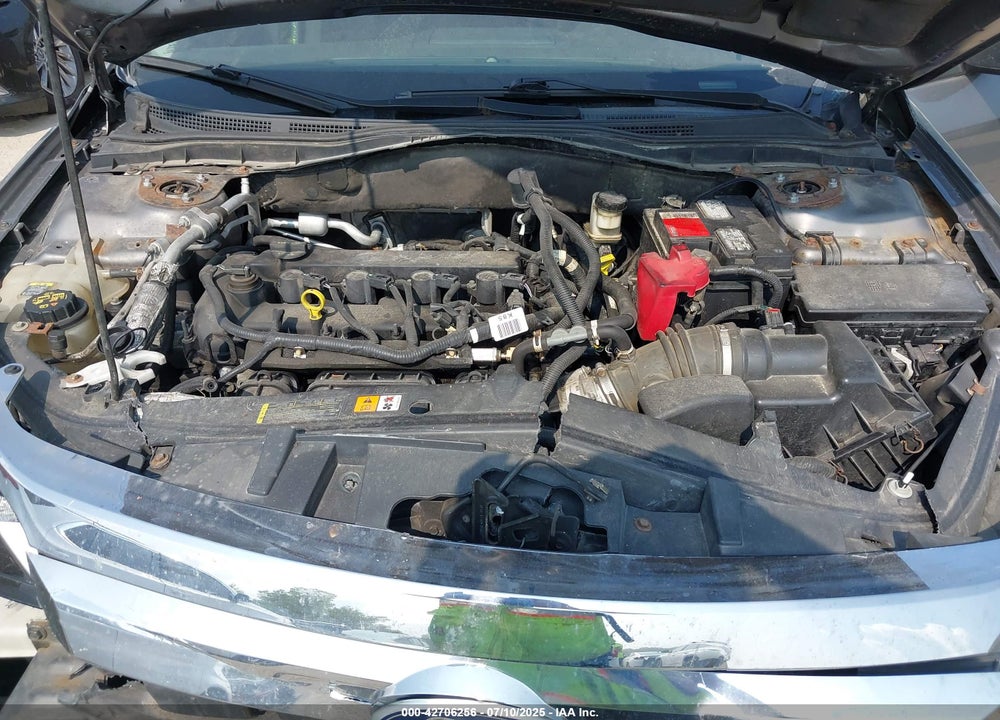 2011 FORD FUSION VIN: 3FAHP0HA2BR147621