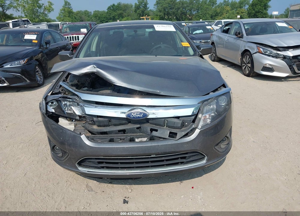 2011 FORD FUSION VIN: 3FAHP0HA2BR147621