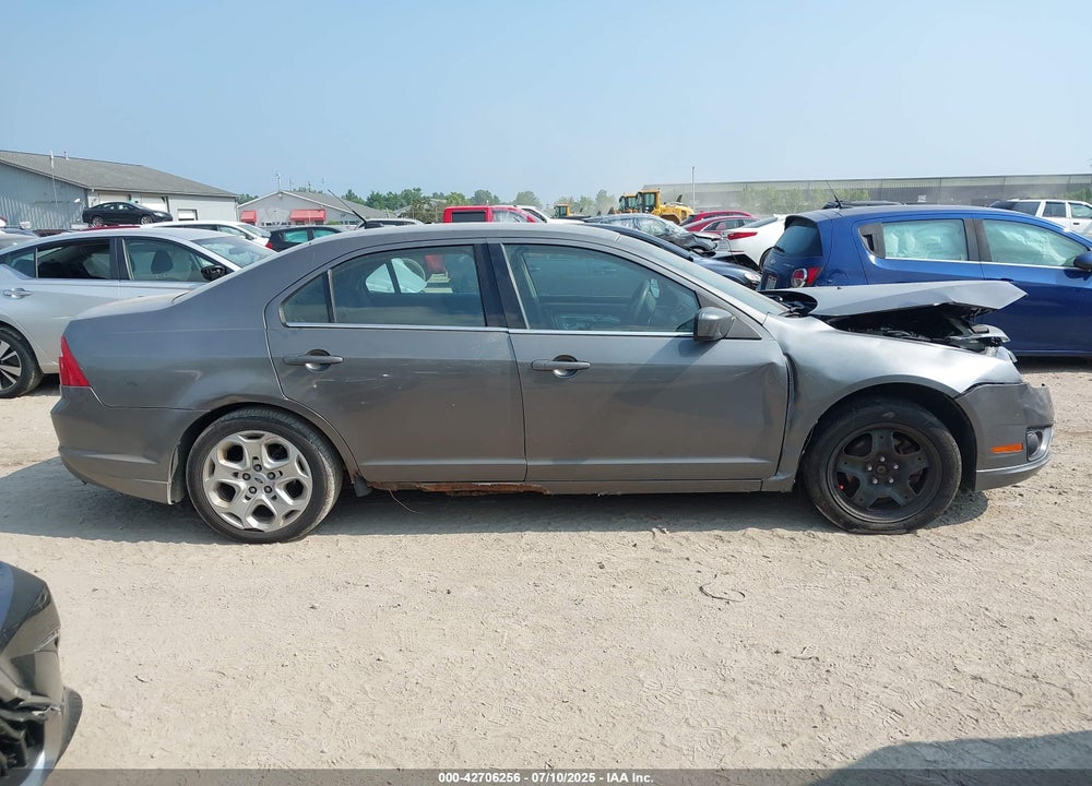 2011 FORD FUSION VIN: 3FAHP0HA2BR147621