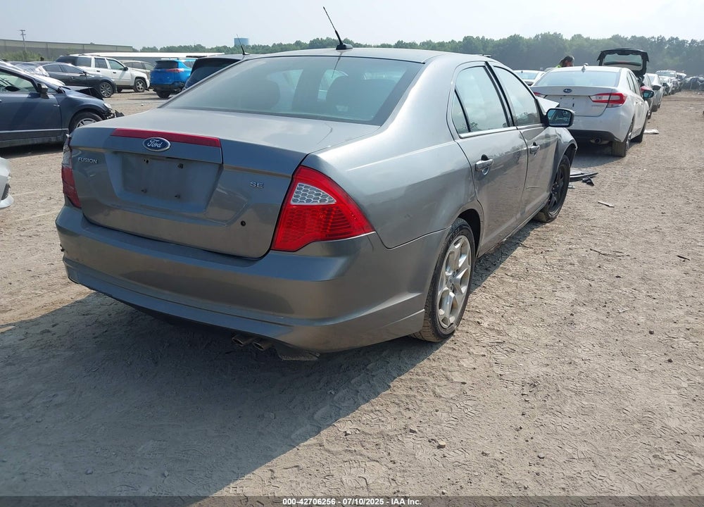 2011 FORD FUSION VIN: 3FAHP0HA2BR147621
