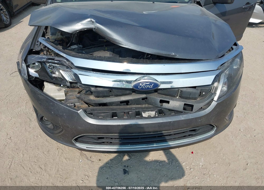 2011 FORD FUSION VIN: 3FAHP0HA2BR147621