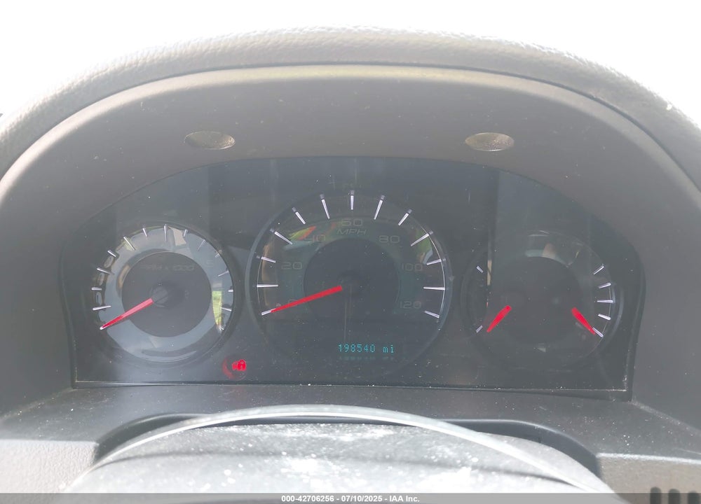 2011 FORD FUSION VIN: 3FAHP0HA2BR147621