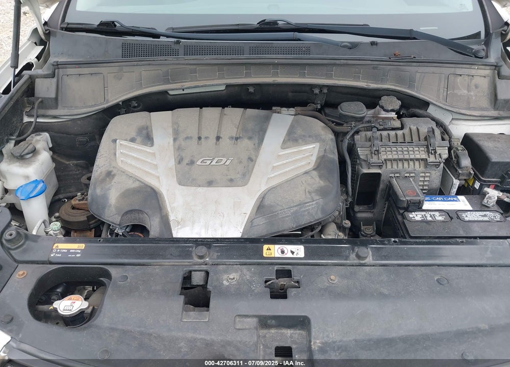 2018 HYUNDAI SANTA FE VIN: KM8SN4HF4JU272471