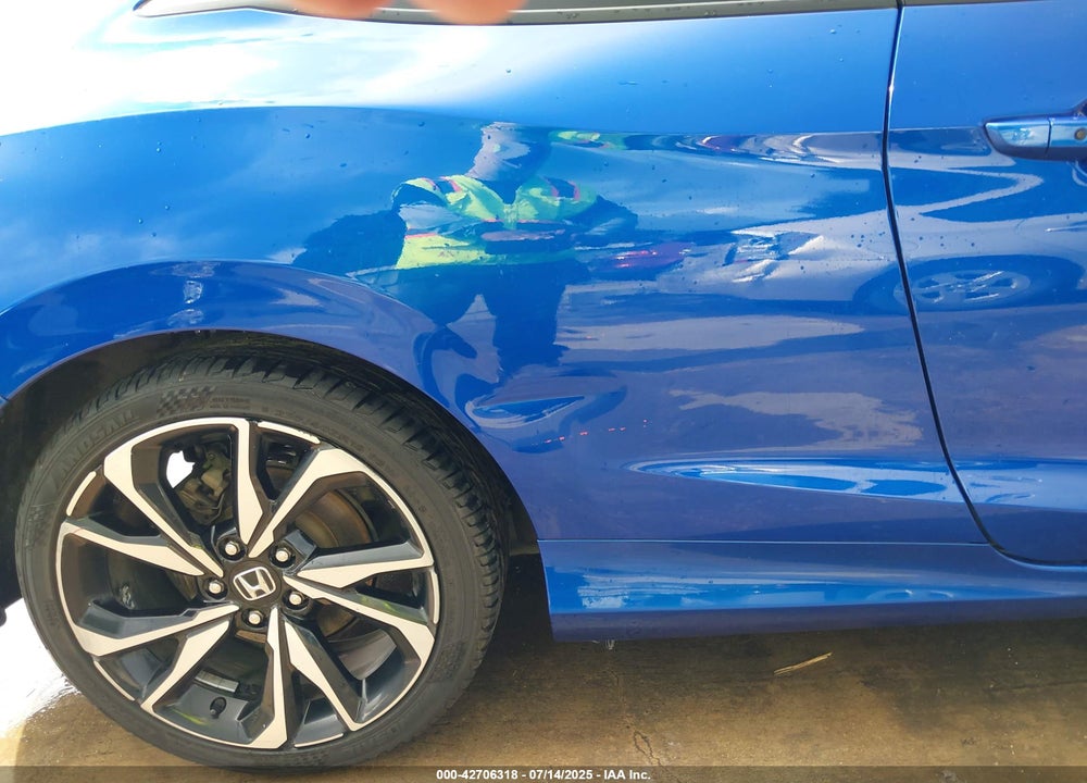 2019 HONDA CIVIC VIN: 2HGFC3A50KH755498