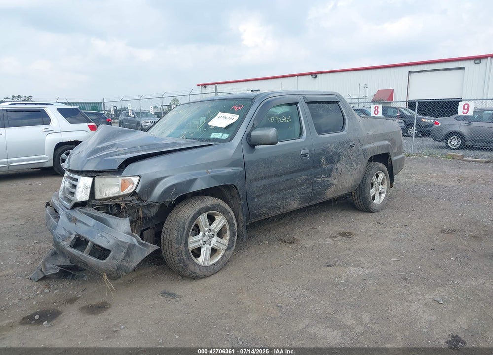2013 HONDA RIDGELINE VIN: 5FPYK1F56DB004834