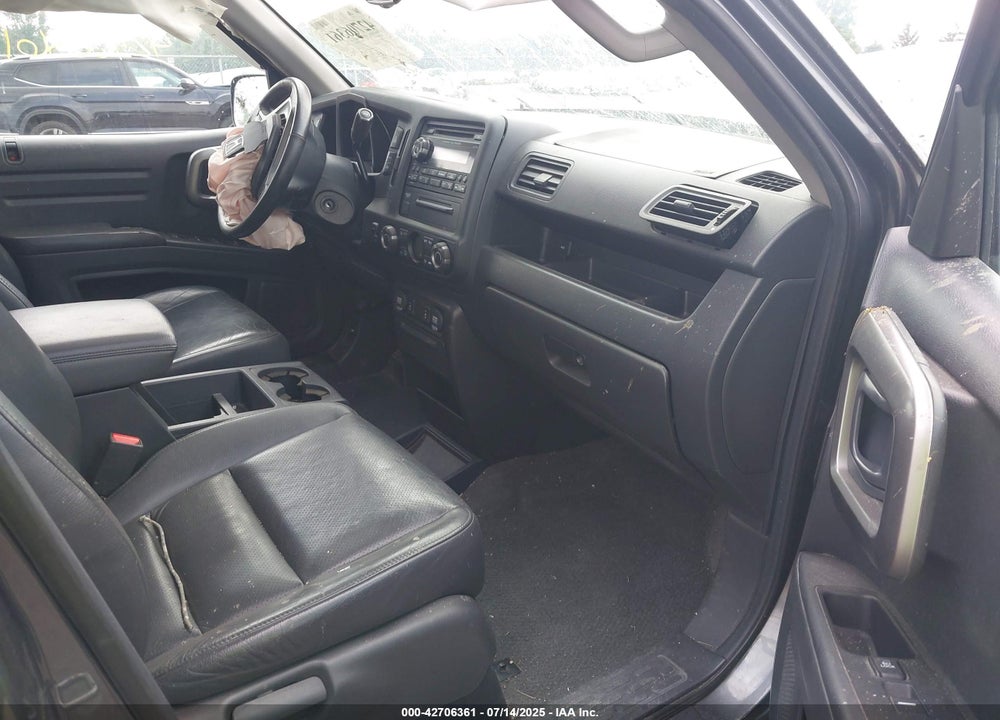 2013 HONDA RIDGELINE VIN: 5FPYK1F56DB004834
