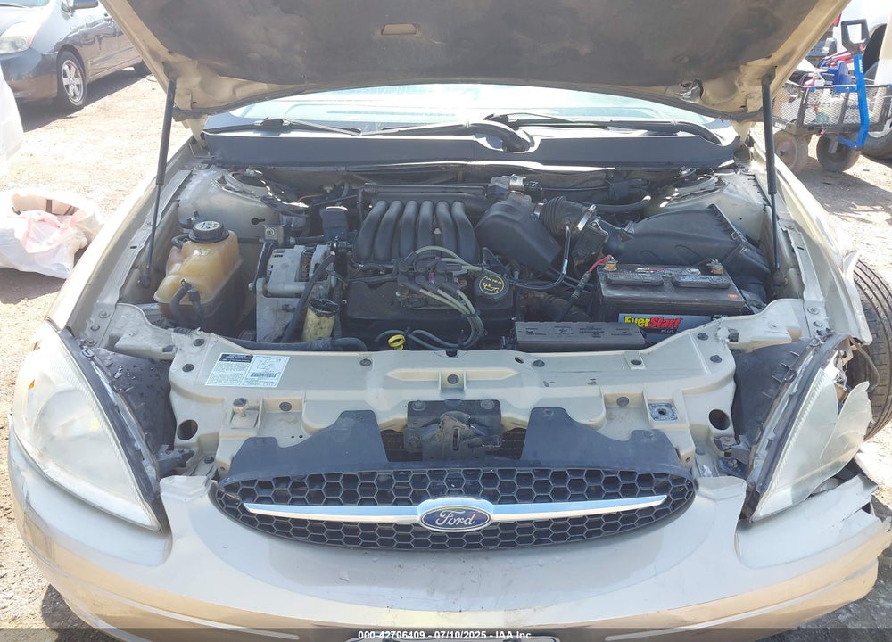 2001 FORD TAURUS SES VIN: 1FAFP55U91G260992