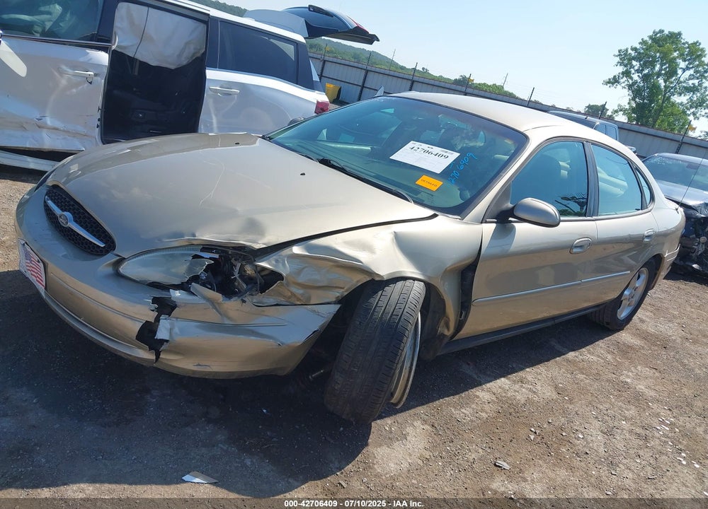 2001 FORD TAURUS SES VIN: 1FAFP55U91G260992