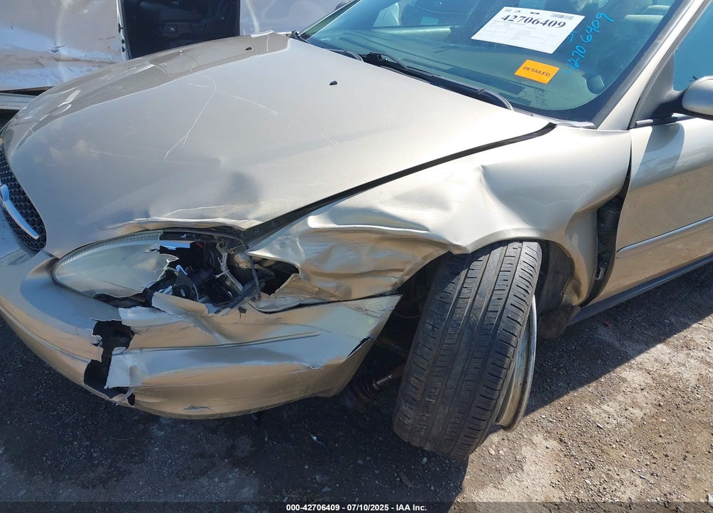 2001 FORD TAURUS SES VIN: 1FAFP55U91G260992