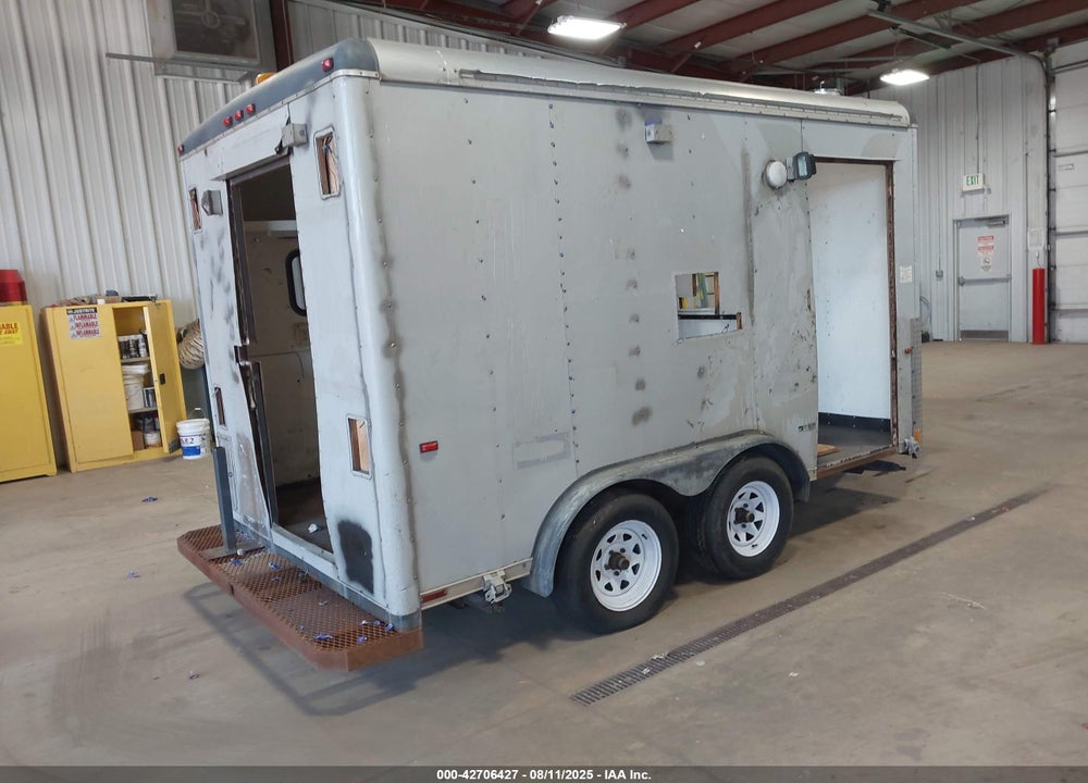 1992 WELLS CARGO --- VIN: 1WC200E29N1056343