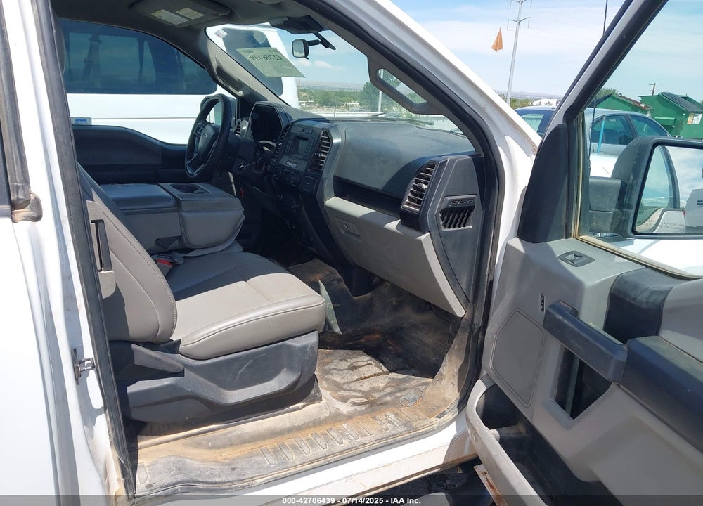 2019 FORD F-150 XL VIN: 1FTFX1E5XKKE79504