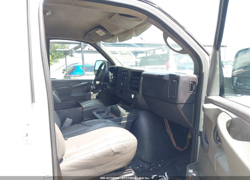2011 CHEVROLET EXPRESS 3500 DIESEL VIN: 1GCZGUBL7B1182486