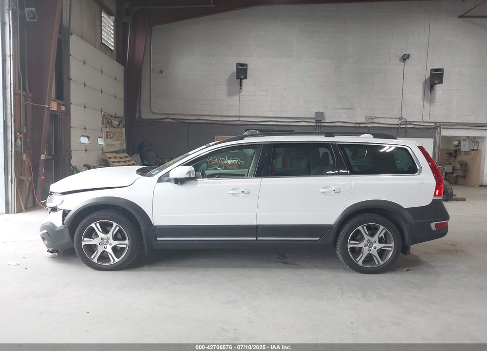 2015 VOLVO XC70 VIN: YV4902NK6F1224189