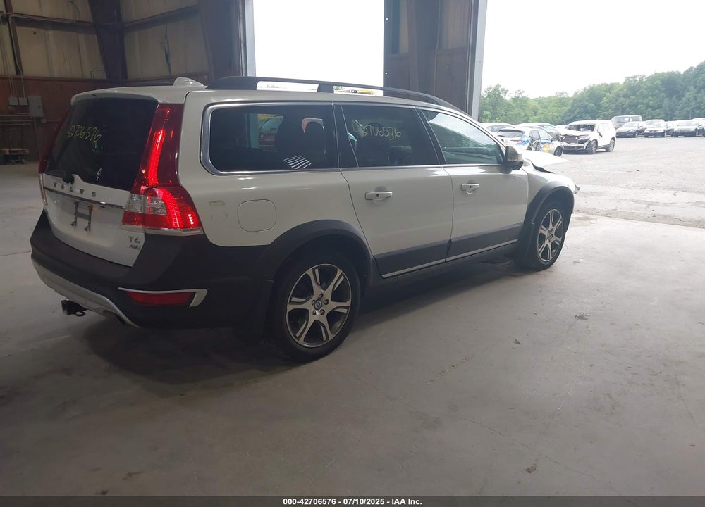 2015 VOLVO XC70 VIN: YV4902NK6F1224189