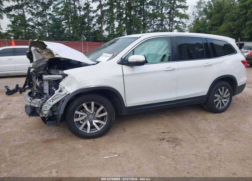 2021 HONDA PILOT VIN: 5FNYF6H56MB025156