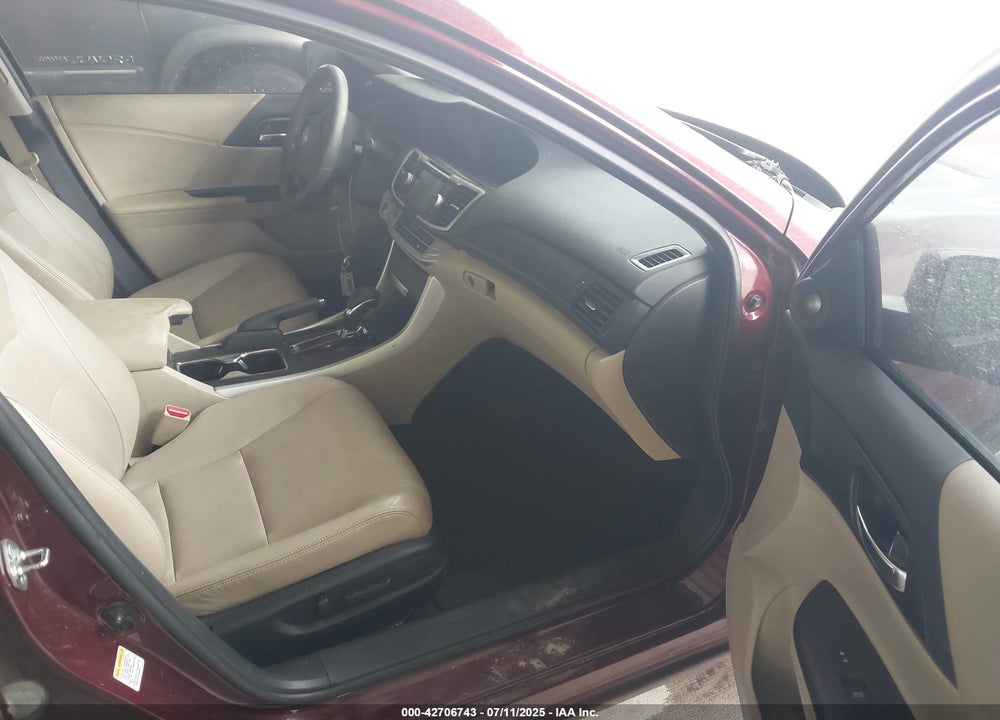 2015 HONDA ACCORD VIN: 1HGCR2F86FA230979
