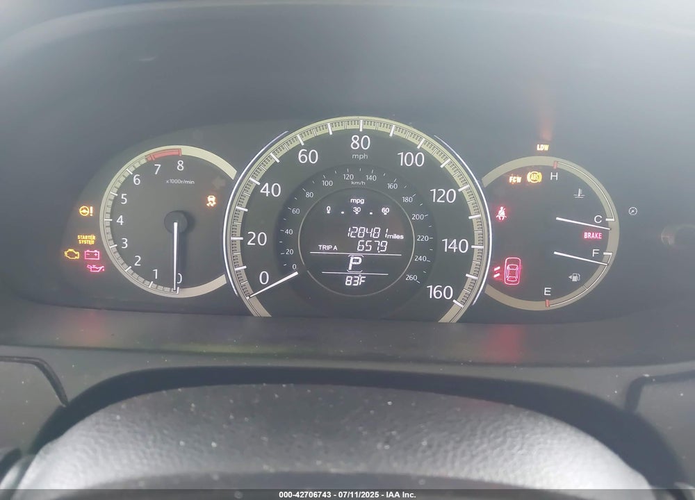 2015 HONDA ACCORD VIN: 1HGCR2F86FA230979