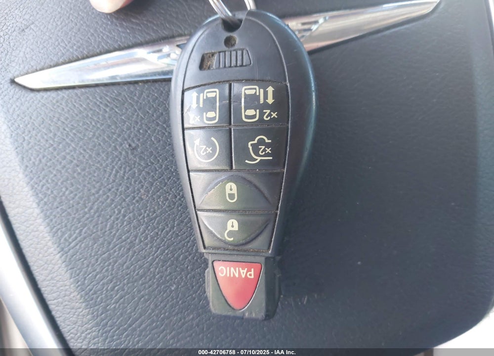 2012 CHRYSLER TOWN & COUNTRY TOURING-L VIN: 2C4RC1CG7CR376752