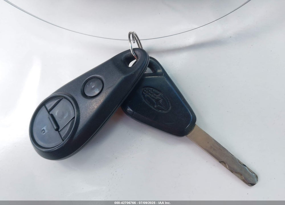 2009 SUBARU IMPREZA VIN: JF1GE60629H520065