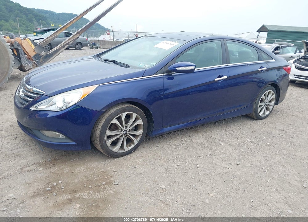 2014 HYUNDAI SONATA VIN: 5NPEC4AB4EH874737