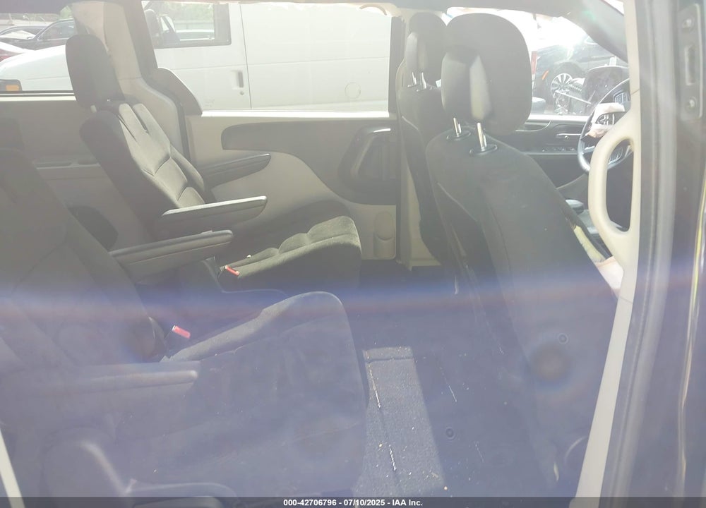 2016 DODGE GRAND CARAVAN SE PLUS VIN: 2C4RDGBG7GR250298