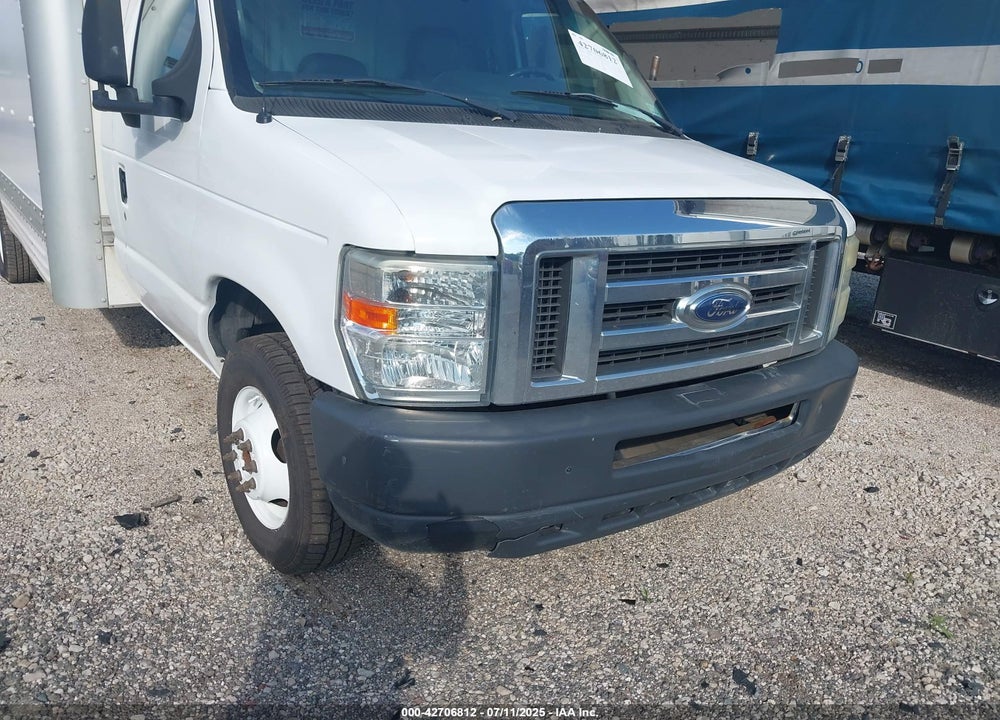 2009 FORD E-450 CUTAWAY VIN: 1FDXE45S49DA08041