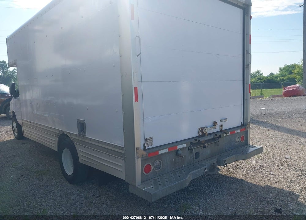 2009 FORD E-450 CUTAWAY VIN: 1FDXE45S49DA08041