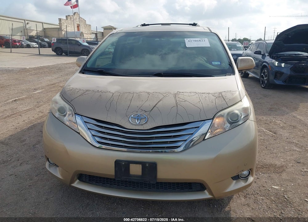 2011 TOYOTA SIENNA VIN: 5TDYK3DC0BS019103