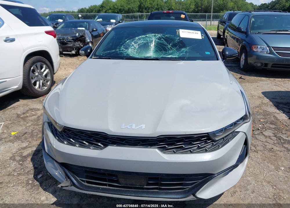 2022 KIA K5 VIN: 5XXG64J24NG112715