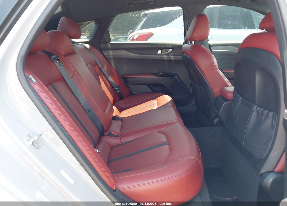 2022 KIA K5 VIN: 5XXG64J24NG112715