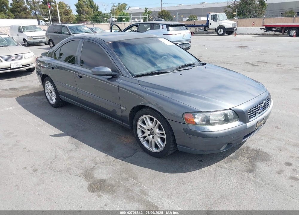 2004 VOLVO S60 2.5T VIN: YV1RS59V942317275