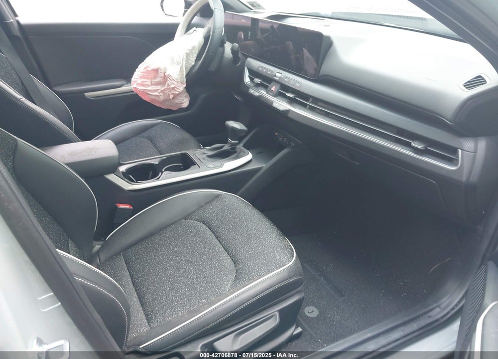 2025 KIA K4 VIN: 3KPFW4DE3SE043442
