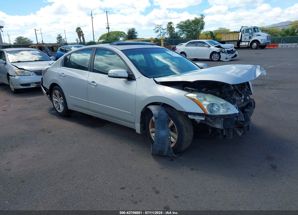 2011 NISSAN ALTIMA 3.5 SR VIN: 1N4BL2AP2BN484370