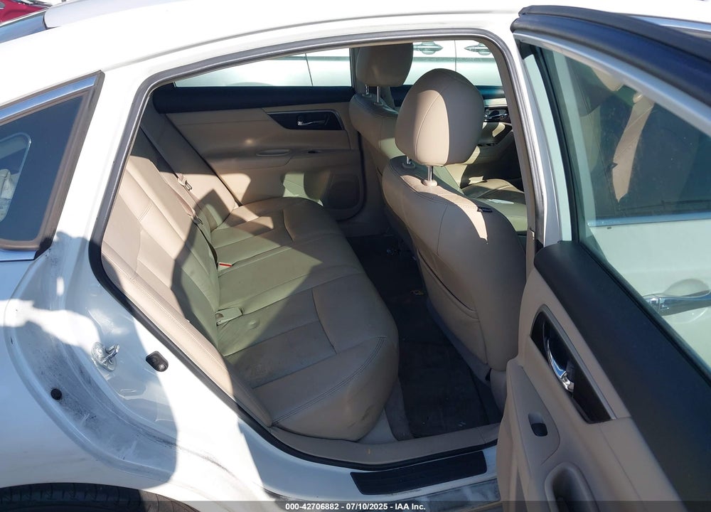 2013 NISSAN ALTIMA VIN: 1N4AL3AP2DN553160