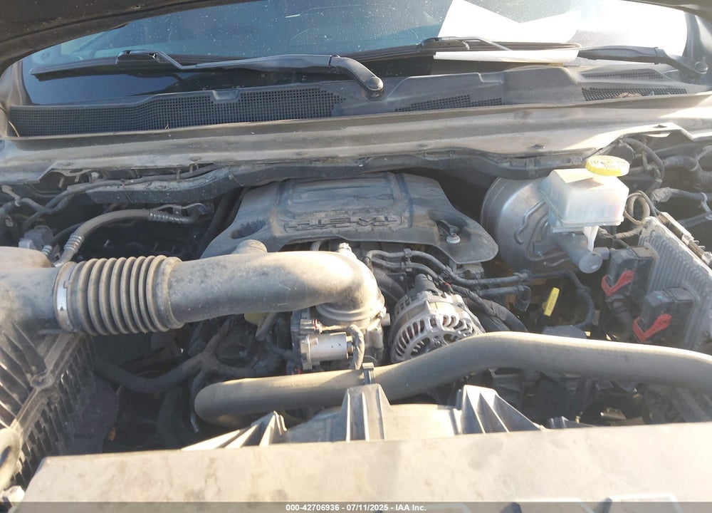 2020 RAM 1500 VIN: 1C6RREJT6LN124386