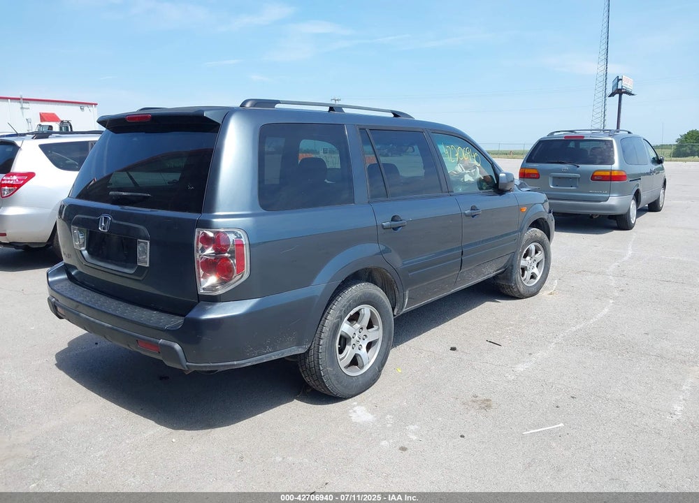 2006 HONDA PILOT VIN: 5FNYF28456B036507