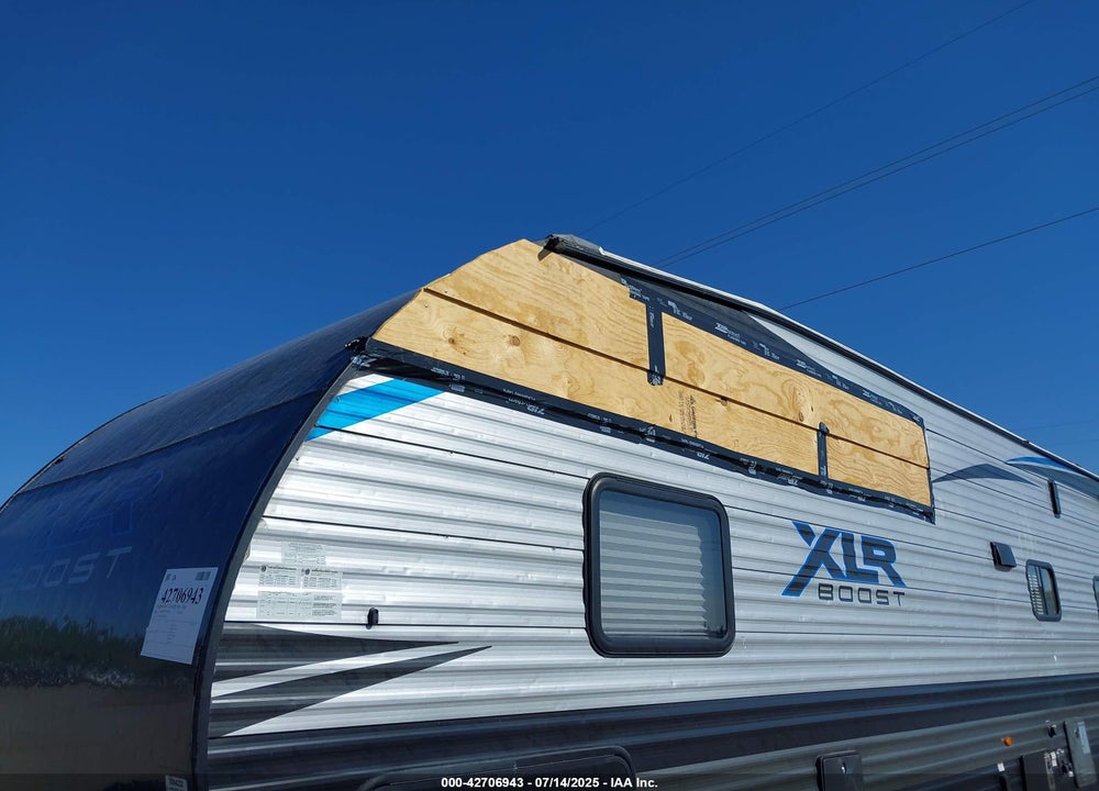 2022 XLRT XLT27QB 79B VIN: 5ZT2XLSB5NZ000842