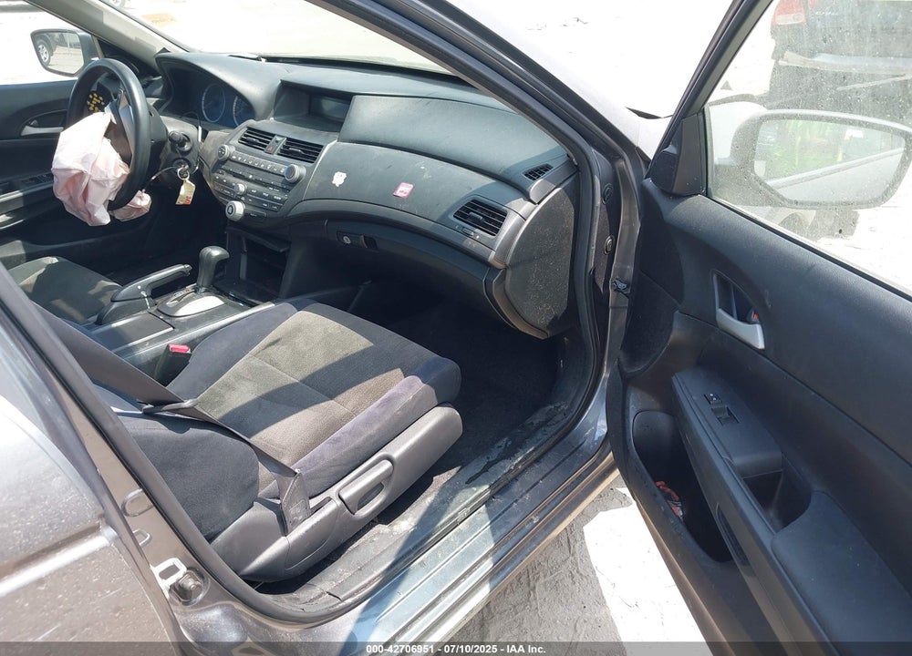2010 HONDA ACCORD VIN: 1HGCP2F39AA126781