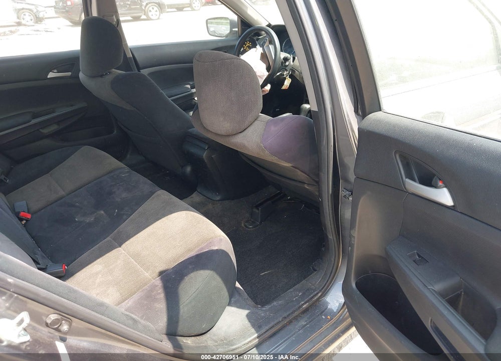 2010 HONDA ACCORD VIN: 1HGCP2F39AA126781