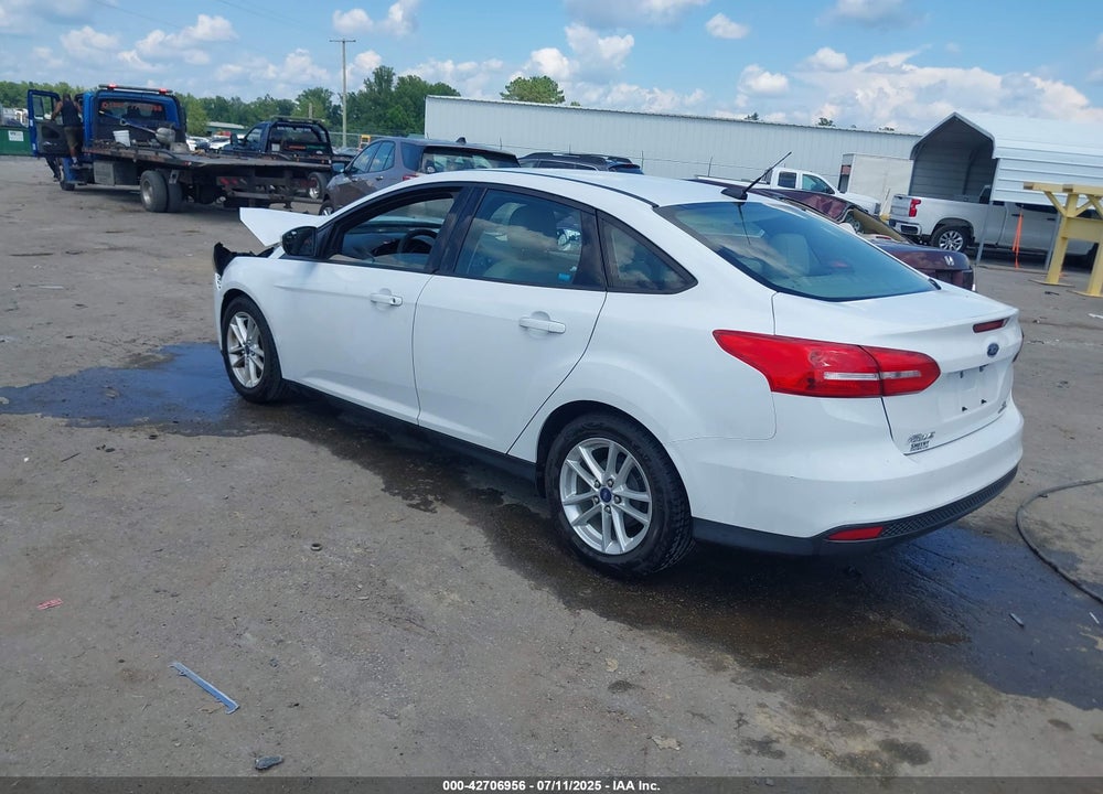 2015 FORD FOCUS VIN: 1FADP3F21FL259942
