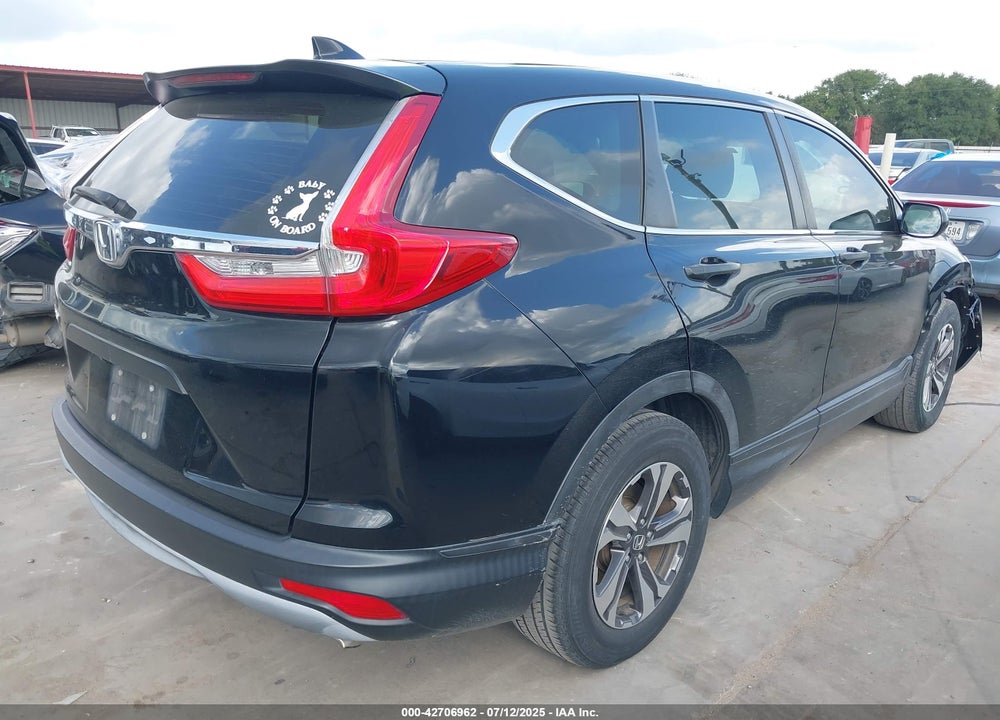 2017 HONDA CR-V LX VIN: 7FARW5H30HE003063
