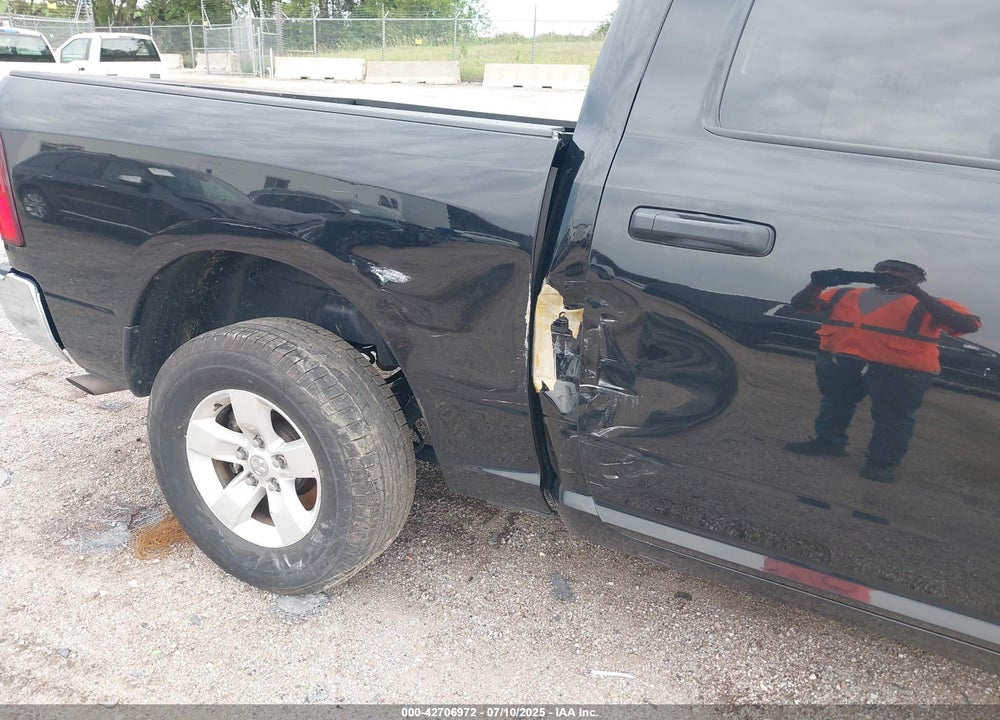 2023 RAM 1500 CLASSIC VIN: 1C6RR7LGXPS518928