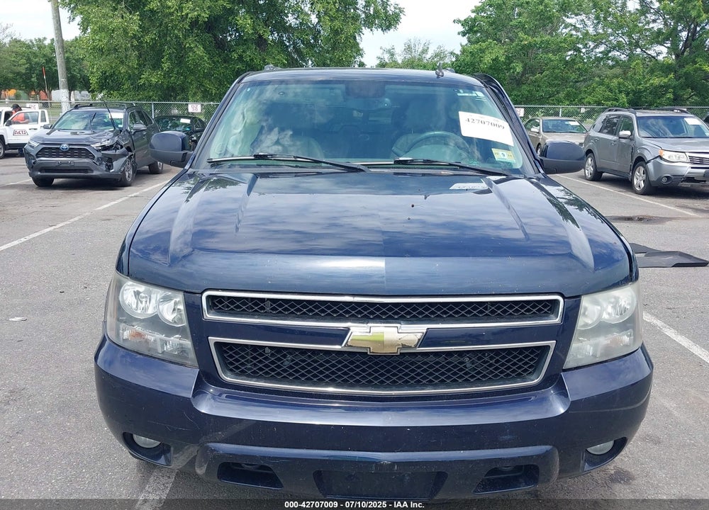 2008 CHEVROLET SUBURBAN 1500 VIN: 3GNFK16388G176479
