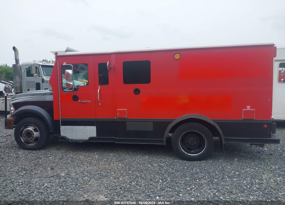 2014 RAM 5500 CHASSIS TRADESMAN/SLT VIN: 3C7WRMAL3EG141764