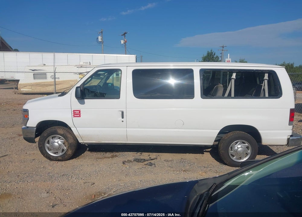 2010 FORD E-350 SUPER DUTY XLT VIN: 1FBNE3BL3ADA08656