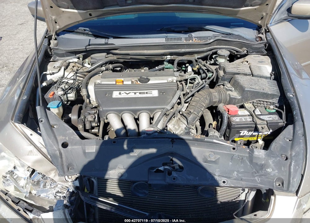 2005 HONDA ACCORD 2.4 LX VIN: JHMCM56445C005943